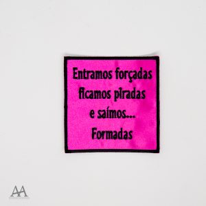 Entramos forçadas…