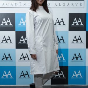 Bata de Laboratório abotoada atrás (modelo Senhora)